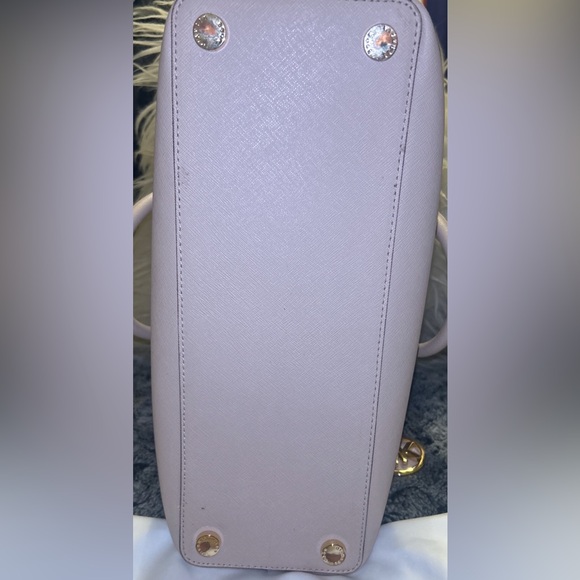 Michael Kors Powder Pink Handbag - Picture 4 of 11